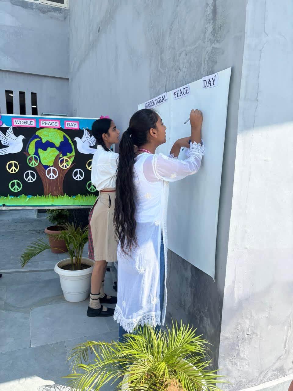International Peace Day – Slogan Writing Activity