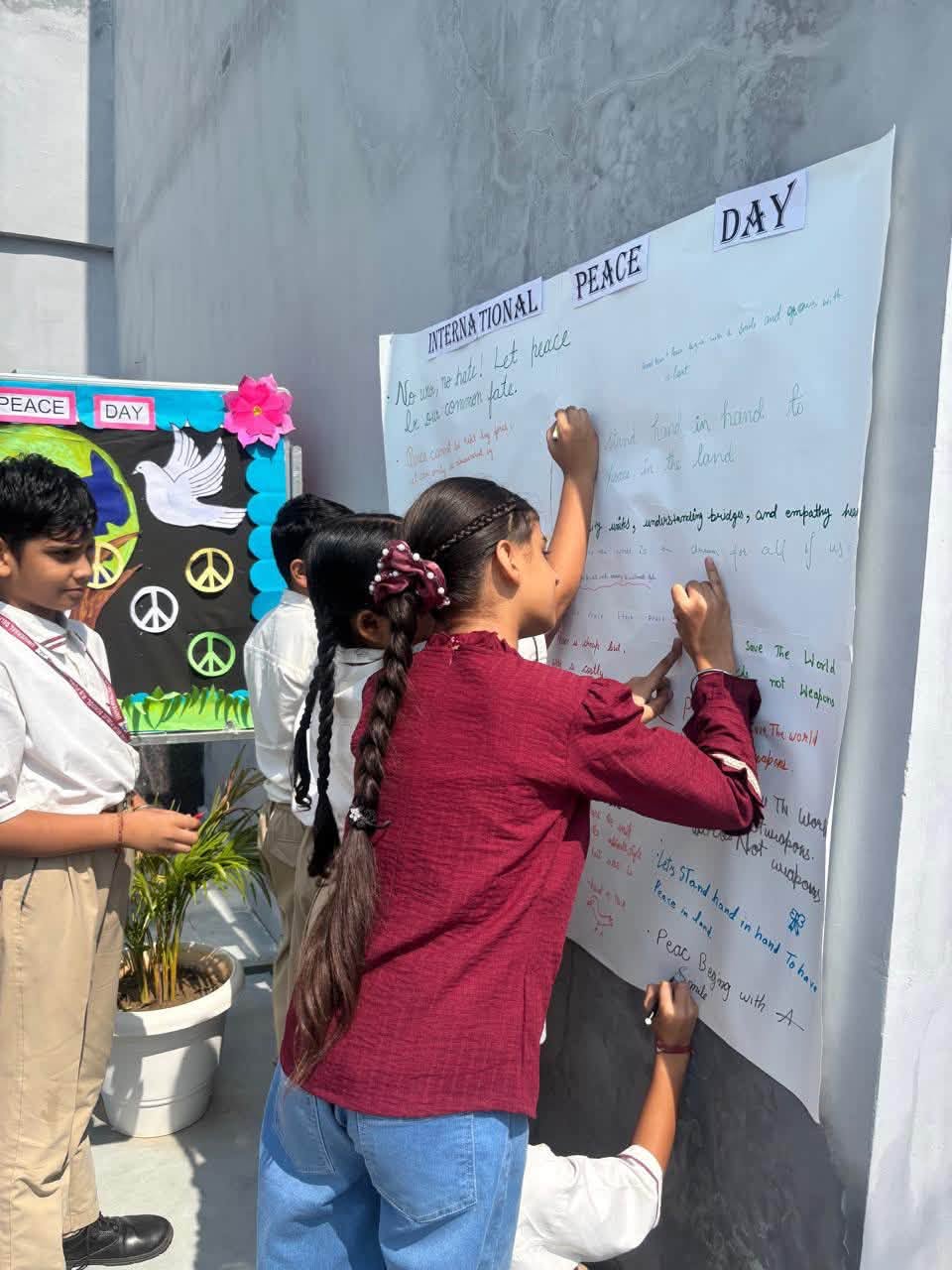 International Peace Day – Slogan Writing Activity
